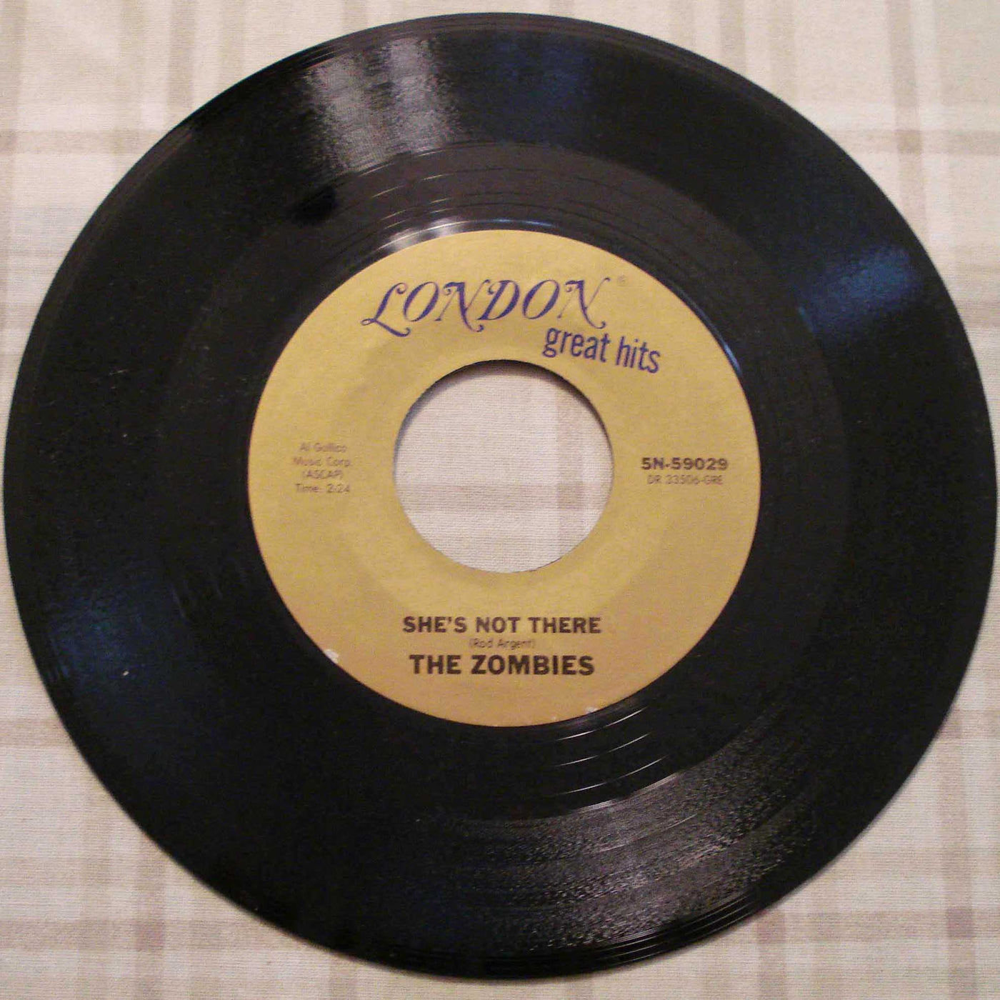 The Zombies - She's Not There-Tell Her No (1965) Vinyl Single 45rpm 5N-59029